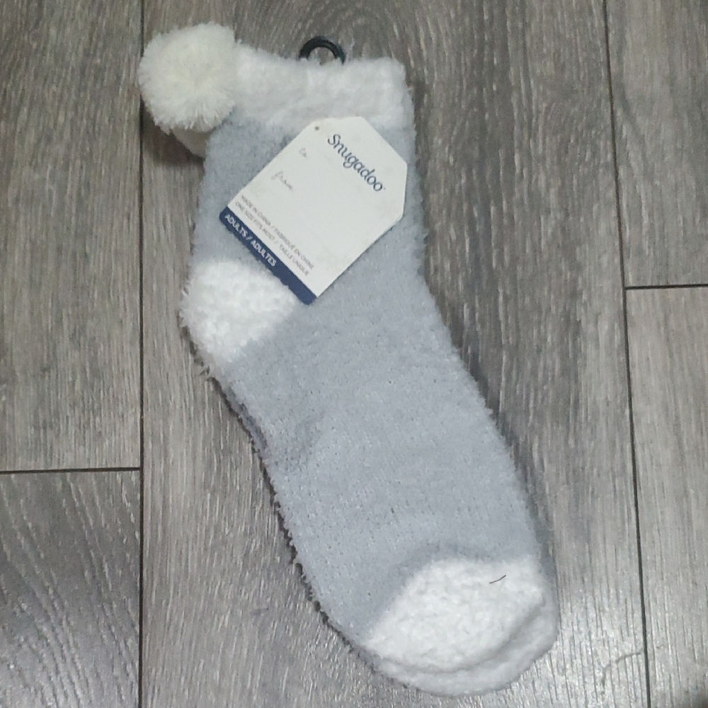 Snugadoo Cozy Fuzzy Light Grey Gray and White with Pom Pom Crew Socks